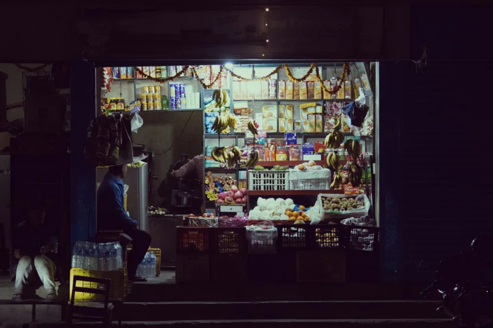 Thùng gạo bán theo cân